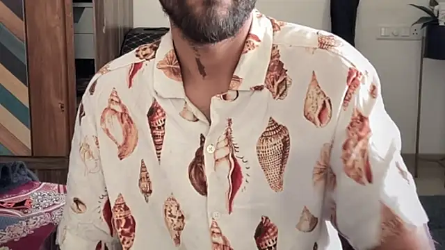 MakeMeAwareAah online show from 10, 1, 2026