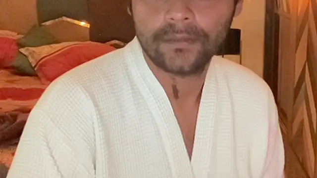 MakeMeAwareAah online show from 20, 10, 2025