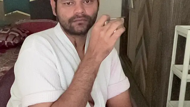 MakeMeAwareAah online show from 24, 10, 2025