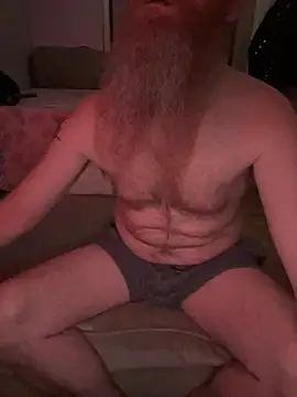 Snapshot of Macduckd chatting on 9, 5, 2026 Macduckd online show from 9, 5, 2026