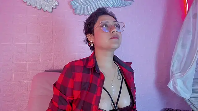 Juliexxxtasy online show from 5, 11, 2025