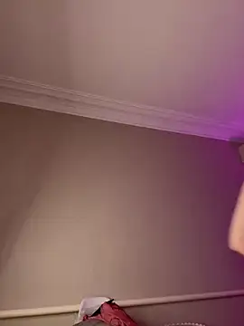 HugeBoobsAlice online show from 15, 12, 2025