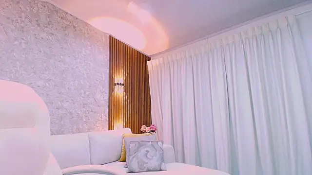 Snapshot of Miaa_lane chatting on 17, 1, 2026 Miaa lane online show from 17, 1, 2026