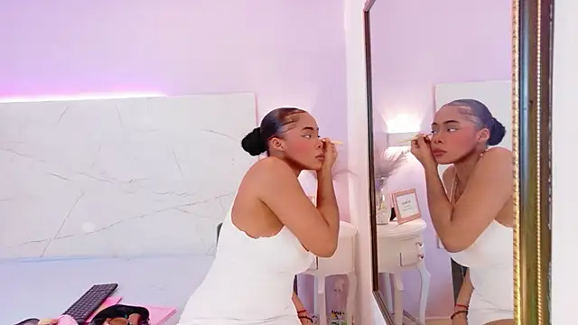 Lorraine Jackson online show from 26, 11, 2025