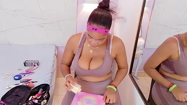 Lorraine Jackson online show from 29, 11, 2025