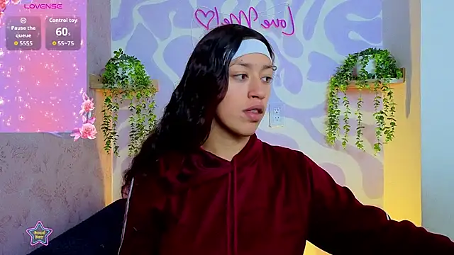 Snapshot of mia_scarlett7 chatting on 30, 6, 2026 mia scarlett7 online show from 30, 6, 2026