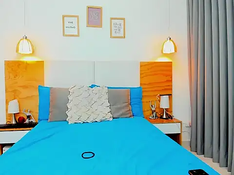 Abbie royy online show from 28, 11, 2025