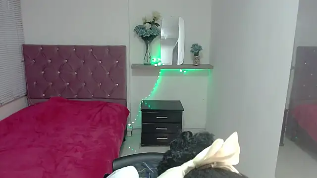 emyfuckhard online show from 20, 11, 2025