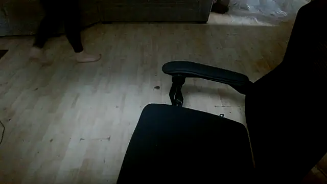 stacybanks online show from 18, 4, 2026