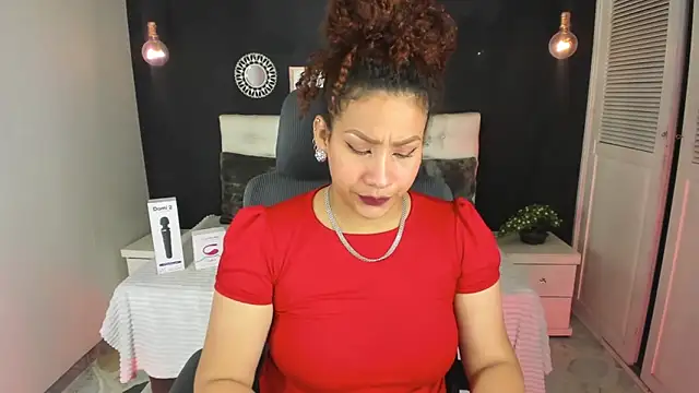 ROZZE MILA online show from 17, 3, 2026