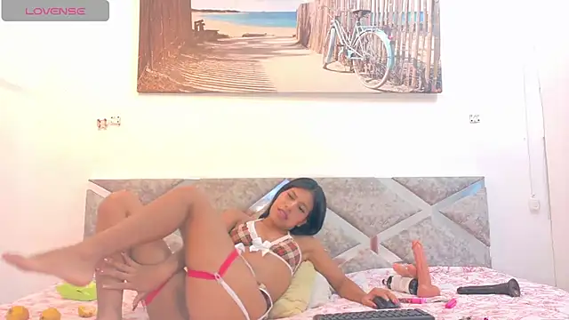 helleennhoot online show from 18, 11, 2025