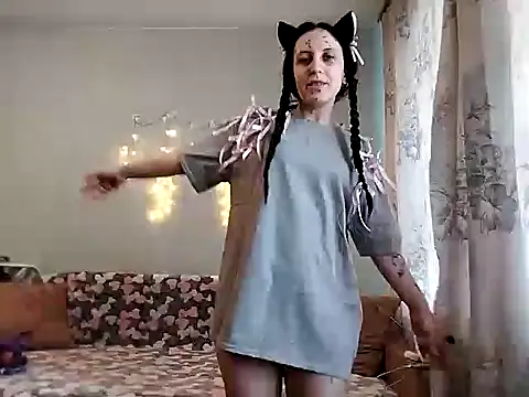 Kylie Murr online show from 5, 4, 2026