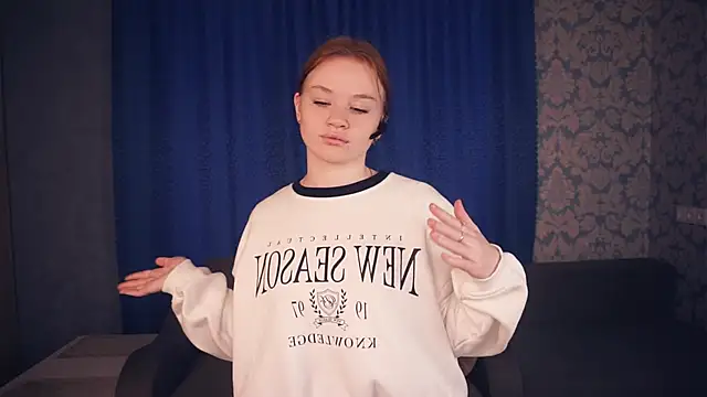 KarlynGow online show from 26, 11, 2025