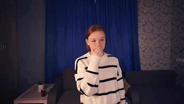 KarlynGow online show from 9, 11, 2025