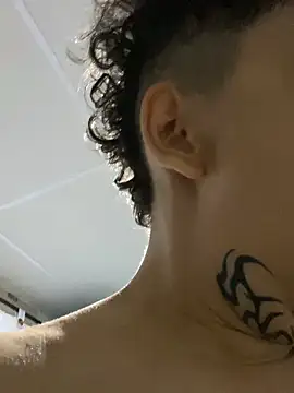 Abby Evanns1 online show from 25, 11, 2025