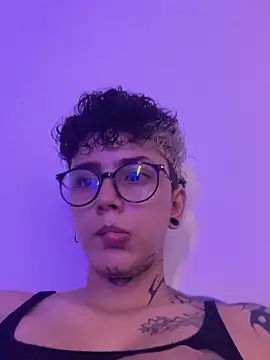 Abby Evanns1 online show from 18, 11, 2025