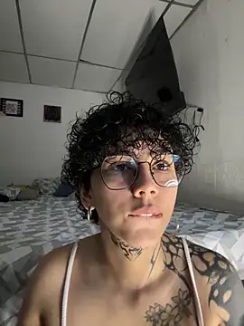 Abby Evanns1 online show from 17, 4, 2026