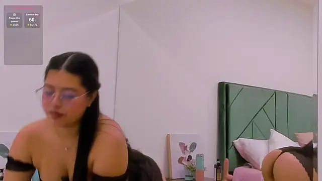 AmberSousa online show from 11, 11, 2025