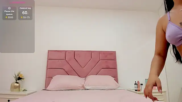 AmberSousa online show from 12, 11, 2025