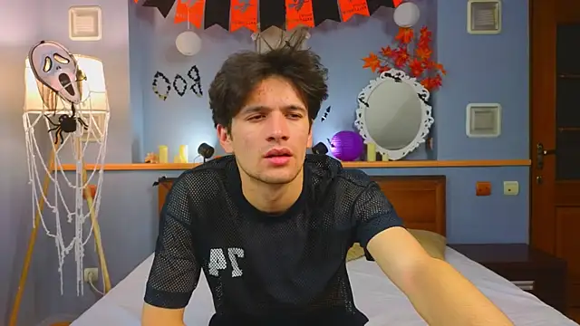 elvano et online show from 3, 11, 2025