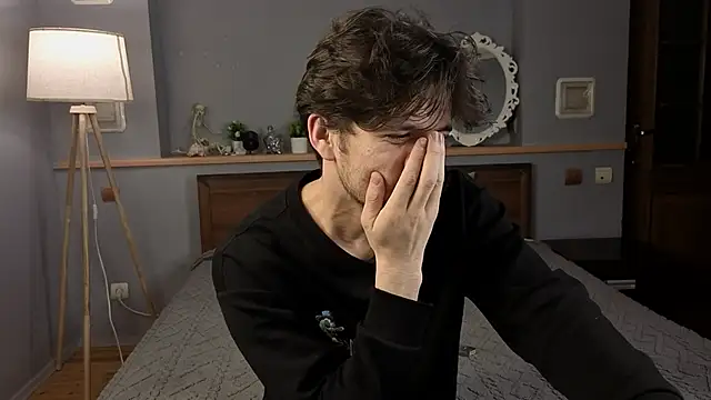 elvano et online show from 27, 11, 2025