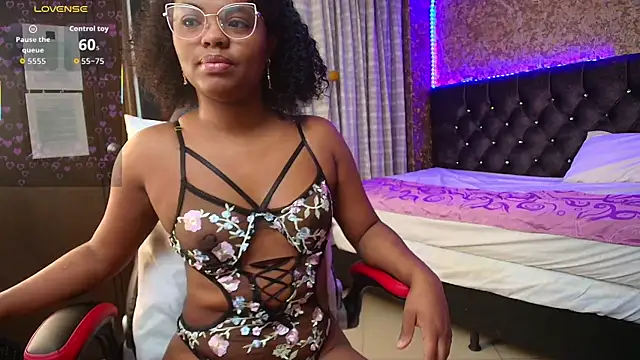 Snapshot of _Black_Barbiee_ chatting on 8, 11, 2025 Black Barbiee online show from 8, 11, 2025