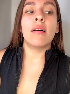 Talia Bonet online show from 13, 11, 2025