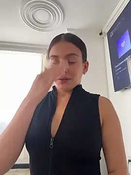 Snapshot of Talia_Bonet chatting on 26, 6, 2026 Talia Bonet online show from 26, 6, 2026