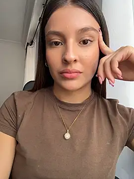 Snapshot of Talia_Bonet chatting on 18, 7, 2026 Talia Bonet online show from 18, 7, 2026