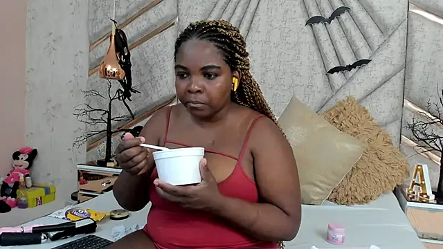 Snapshot of EvaTyson chatting on 3, 11, 2025 EvaTyson online show from 3, 11, 2025