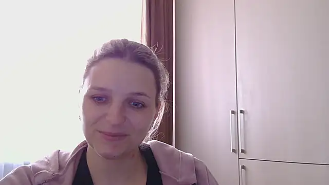 ElisSky301 online show from 11, 1, 2026