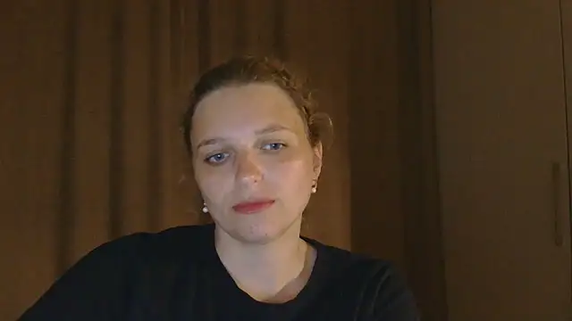 ElisSky301 online show from 2, 6, 2026
