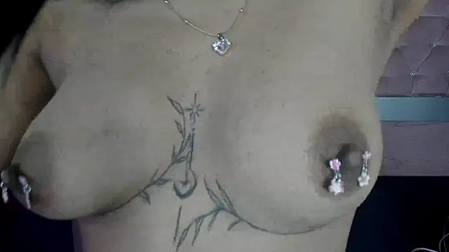 Sara Moon 18 online show from 27, 11, 2025