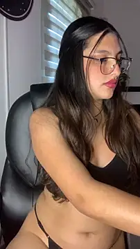 HecateBlaze online show from 2, 11, 2025