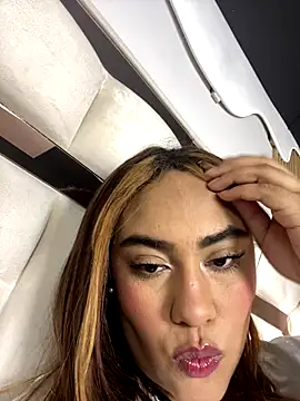 AnguelJones online show from 13, 11, 2025