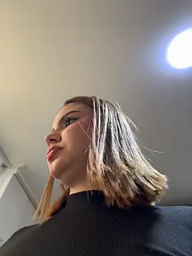 Beella1  online show from 10, 7, 2026