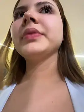 Beella1  online show from 8, 7, 2026