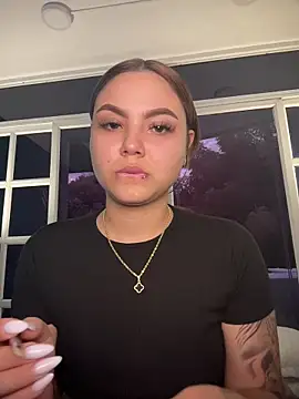 Beella1  online show from 29, 11, 2025