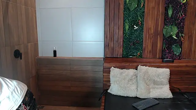 Lil James online show from 13, 11, 2025