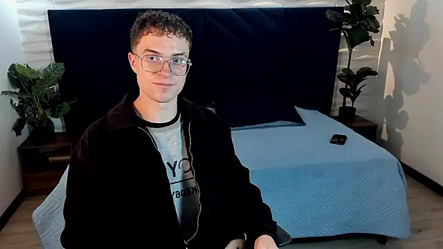 Snapshot of Lil_James chatting on 12, 2, 2026 Lil James online show from 12, 2, 2026