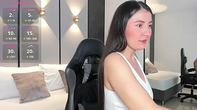 mia collins96 online show from 13, 1, 2026