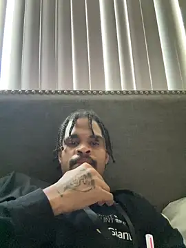 Mrmakeherwet Tez online show from 24, 10, 2025