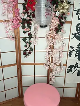 yum3doll online show from 3, 12, 2025