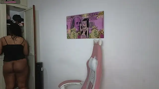 Valery lovexx online show from 9, 11, 2025