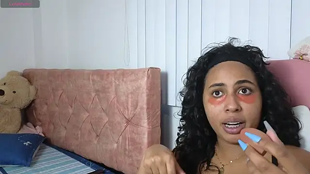 Valery lovexx online show from 6, 11, 2025