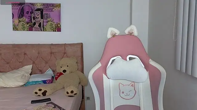 Valery lovexx online show from 18, 11, 2025