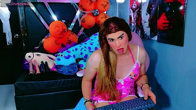 Jennfer Winson online show from 26, 10, 2025