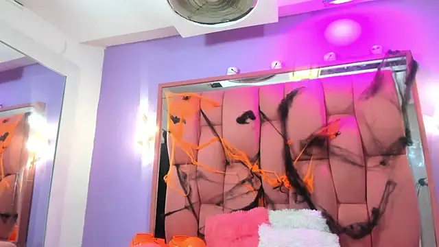 SHARICKMONTANO online show from 30, 10, 2025