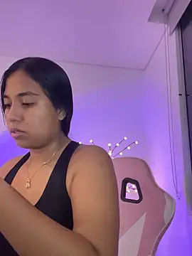 aly nicols online show from 30, 11, 2025