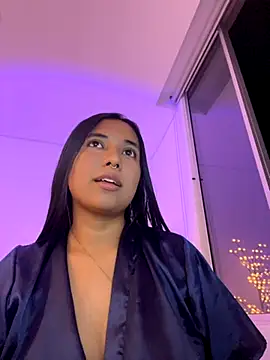 aly nicols online show from 6, 11, 2025